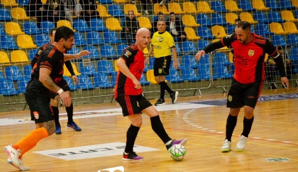 Gin&aacute;sio Edgar Piccioni recebe finais da Copa dos Campe&otilde;es na noite desta sexta-feira