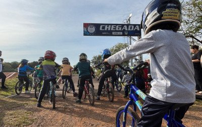 Nova turma da Escolinha de Bicicross de Campo Bom recebe alunos a partir dos 2 anos