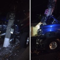 Colisão de picape F-1000 contra poste de concreto deixa um ferido no Vale do Sinos