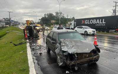 RS-239: Colisão frontal provoca tombamento de Pajero e deixa três feridos entre Campo Bom e Sapiranga
