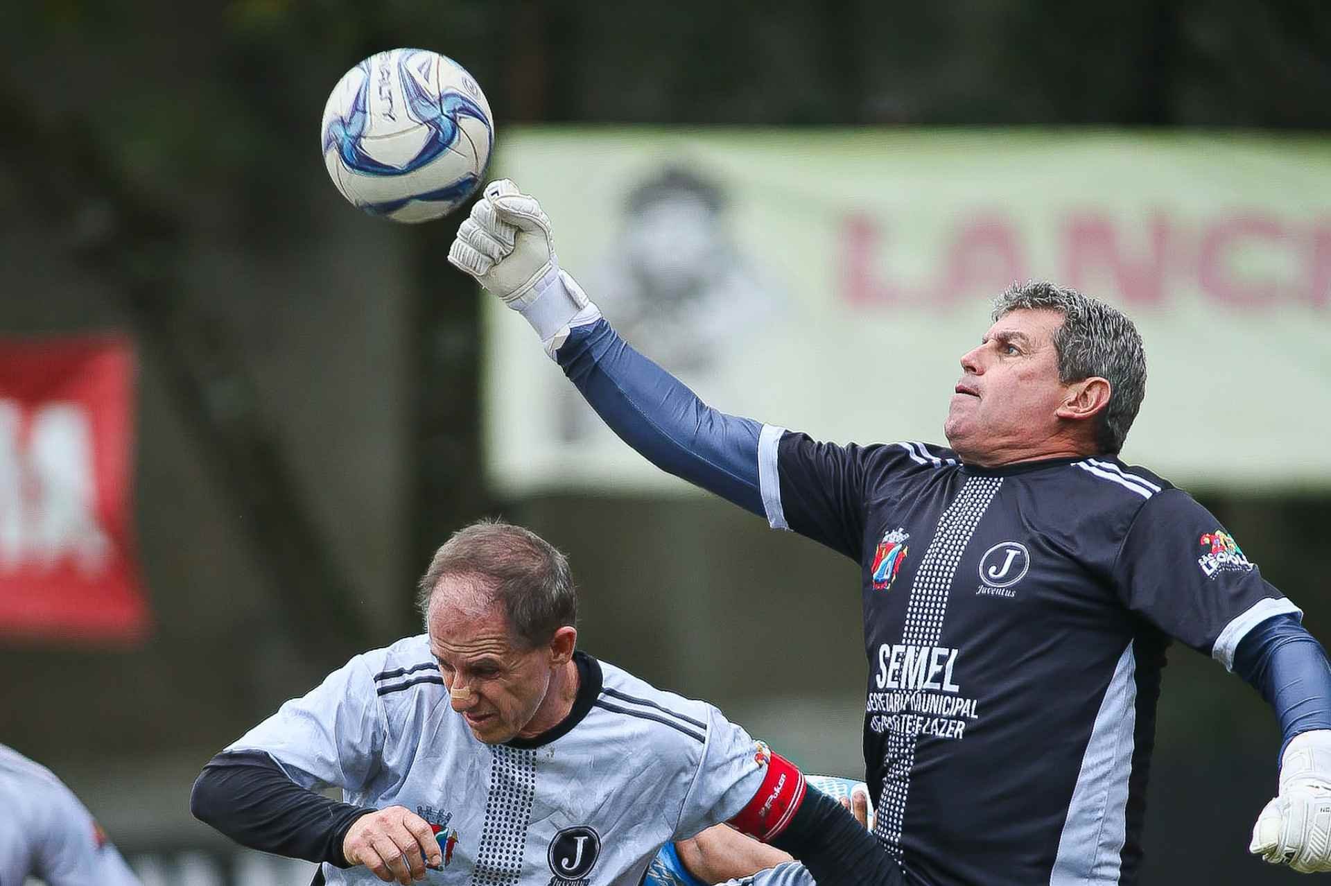 Jardim Luciana e Juventus far&atilde;o a final do Campeonato de V&aacute;rzea Cinquent&atilde;o de S&atilde;o Leopoldo