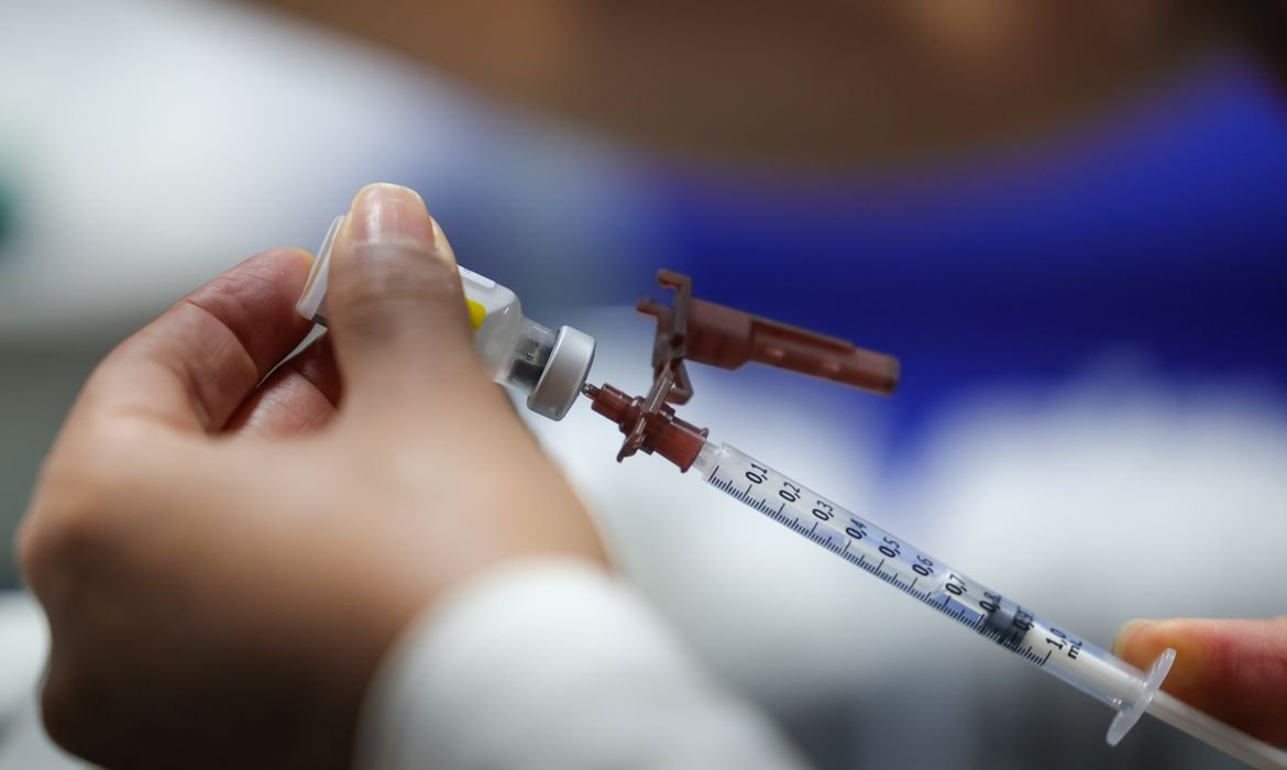 Vacina do Butantan n&atilde;o &eacute; aplicada em crian&ccedil;as nos postos de sa&uacute;de