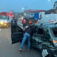 Colisão grave envolvendo três carros deixa um ferido na RS-240, em São Leopoldo