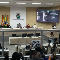 Vereadores aprovam CPI para investigar duplo salário de secretária de Novo Hamburgo; veja como foi a votação