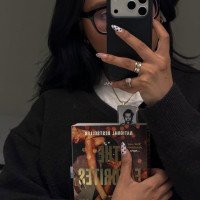 Sem saber o que ler? 4 livros tão bons que você não vai conseguir parar