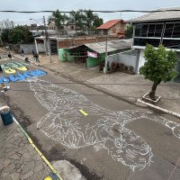 Goleiro Alisson é homenageado com pintura gigante de 100 metros em Novo Hamburgo