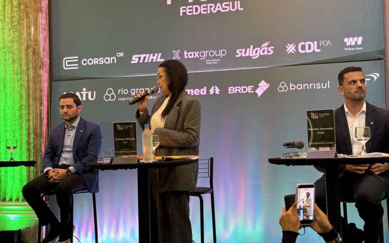 Tá na Mesa da Federasul com os pré-candidatos ao governo do Estado