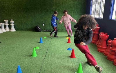"Quero ser como ele": O impacto do projeto social do jogador Vini Jr em escola de Novo Hamburgo; assista