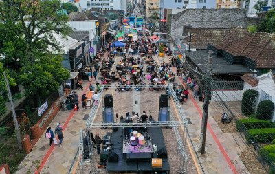 Eventos de rua transmitirão jogo de estreia da Seleção Brasileira na Copa do Mundo; confira