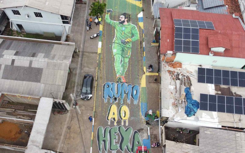 "Obrigado meus irmãos hamburguenses", diz goleiro Alisson sobre pintura no bairro Santo Afonso
