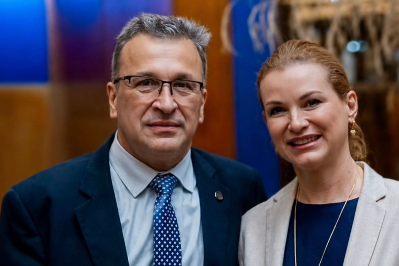 Ex-prefeita Fatima Daudt vai se casar na pr&oacute;xima semana; saiba quem &eacute; o noivo