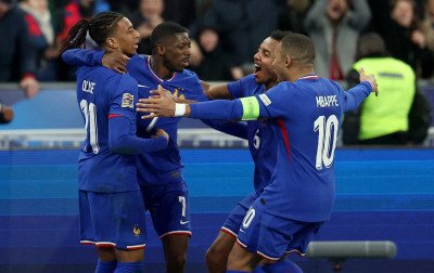 França e seu trio mágico entram em cena na Copa do Mundo