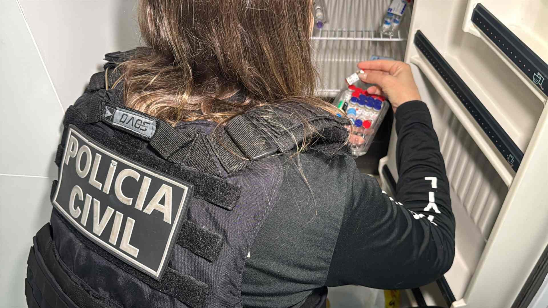 Falsa protetora: Ex-secret&aacute;ria de Bem-Estar Animal de Canoas &eacute; presa por estelionato em esquema de eutan&aacute;sia fraudulenta