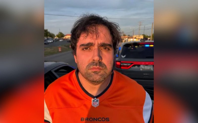 Felipe Linares de Oliveira Dell Aquilla, conhecido como Don, foi detido em 5 de junho na cidade de Mooresville | abc+