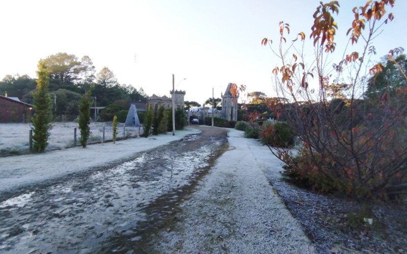 Geada em São Francisco de Paula nesta terça-feira (16) e muito frio, com mínima de -2,2°C