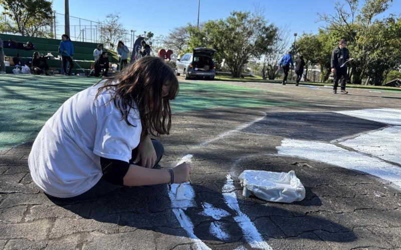 Alunos transformam Parque do Imigrante, em Sapiranga, com pintura inspirada na Copa do Mundo | abc+
