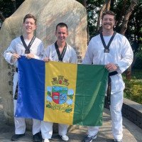 Atletas de Gramado desembarcam na Coreia do Sul e iniciam preparação para campeonato internacional