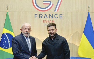 Lula e Zelensky debatem saída diplomática para guerra Ucrânia x Rússia