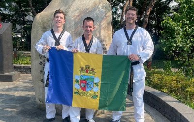 Atletas de Gramado desembarcam na Coreia do Sul e iniciam preparação para campeonato internacional