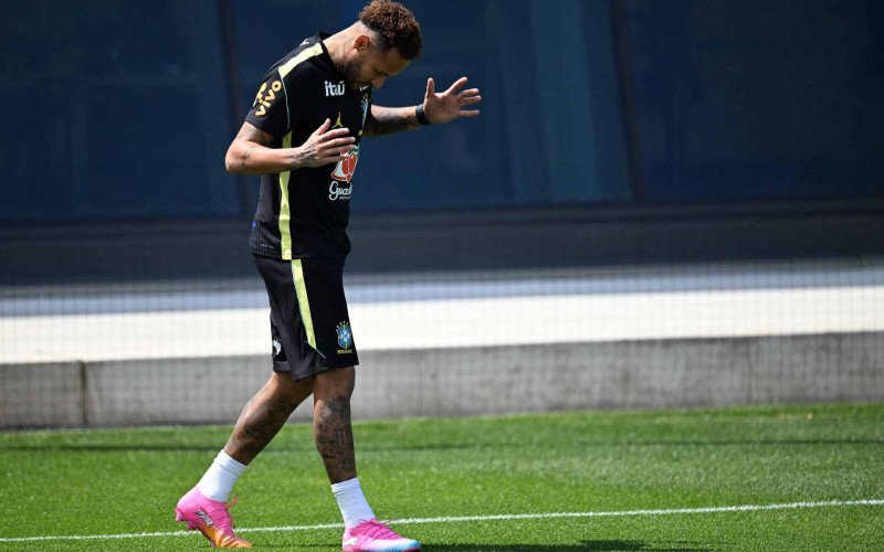 Ney entrou com o pé direito e agradeceu pelo retorno aos gramados | abc+