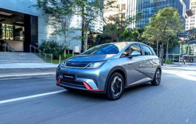 BYD Dolphin, Virtus, Polo e mais: Confira quais carros não serão mais aceitos no Uber Black e Comfort