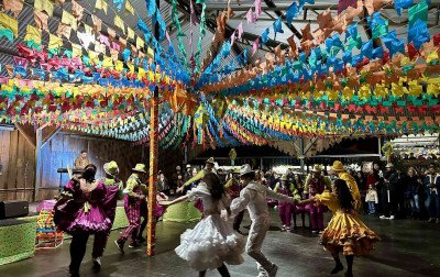 Comida típica, dança e diversão: Gramado tem festa de São João nordestina