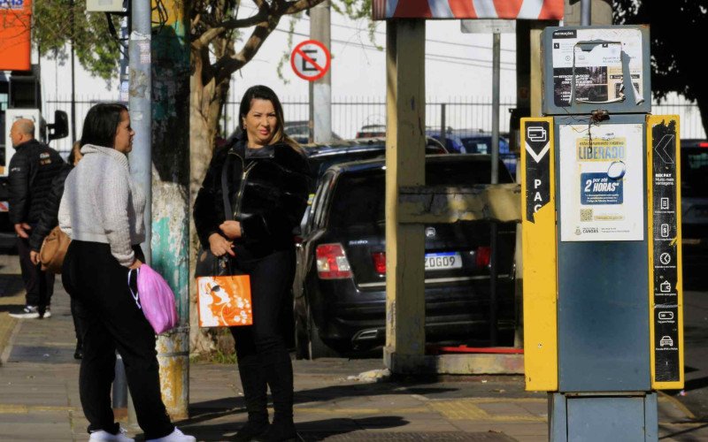 Cobrança na área azul será retomada ainda neste ano, conforme a Prefeitura de Canoas | abc+