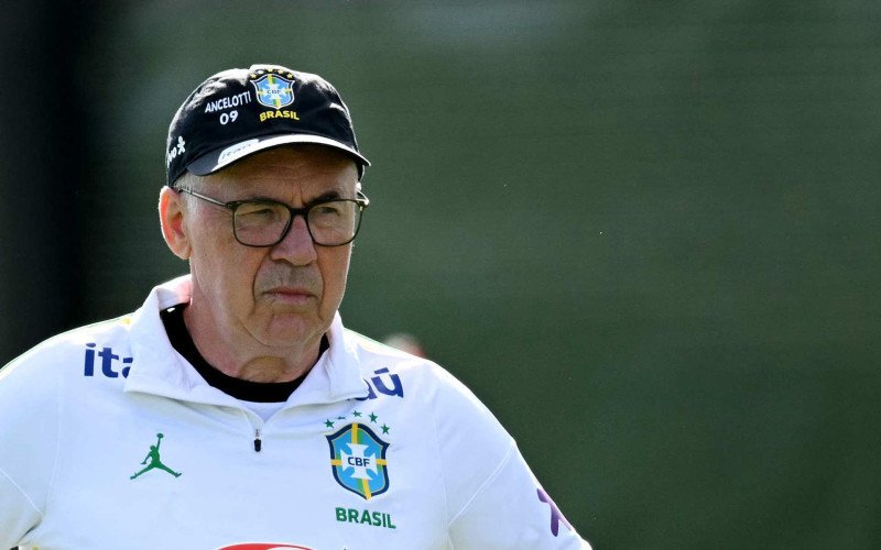 Treinador Carlo Ancelotti | abc+