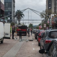 Rua Independência está fechada na quadra final antes da João Corrêa para jogo da Seleção