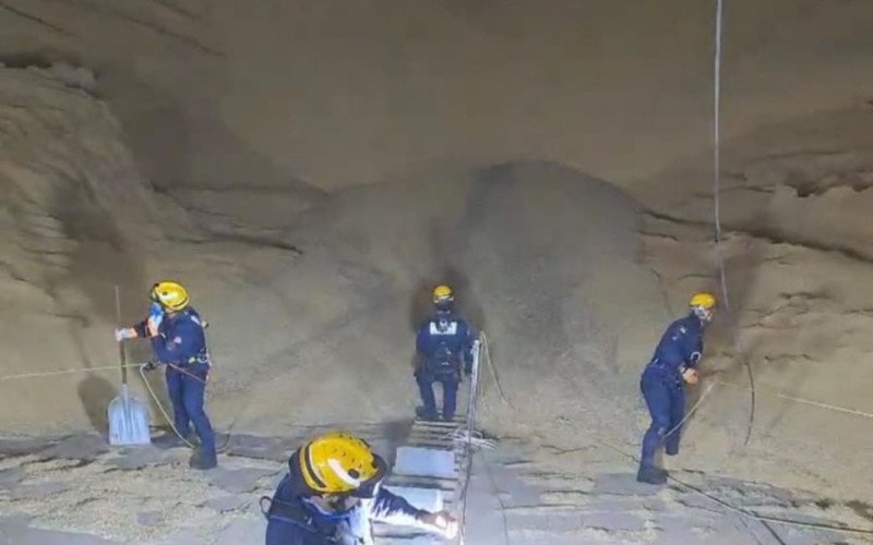 Corpo do trabalhador foi localizado após quase 40 horas de trabalho em silo de soja