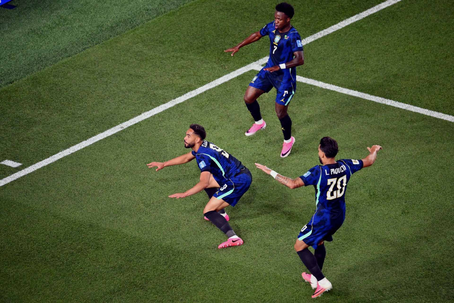 Matheus Cunha, Paquetá e Vini Jr. comemoram vitória sobre o Haiti na Copa do Mundo 2026 | abc+