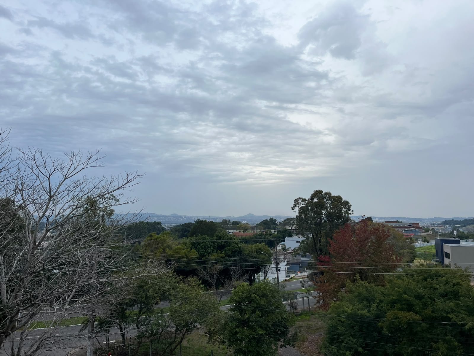 Frente fria muda o tempo e coloca todo o Rio Grande do Sul em alerta para chuvas nesta sexta-feira