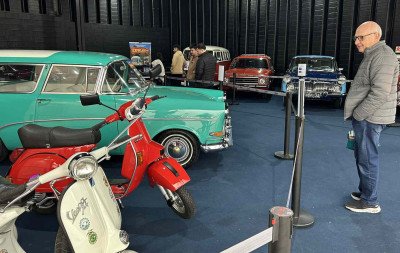Mostra de carros antigos é aquecimento para a maior exposição de veículos clássicos do Brasil que acontece em Novo Hamburgo