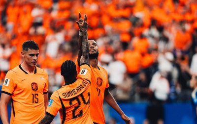 Holanda goleia a Suécia e quebra recorde histórico do Brasil em Copas do Mundo