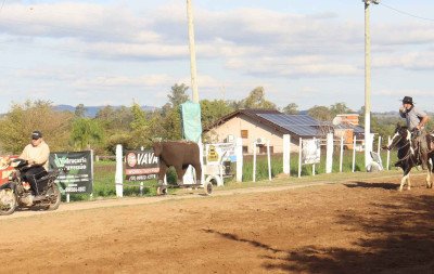 Torneio de laço recebe mais de 200 inscritos em dois dias de competição em Campo Bom