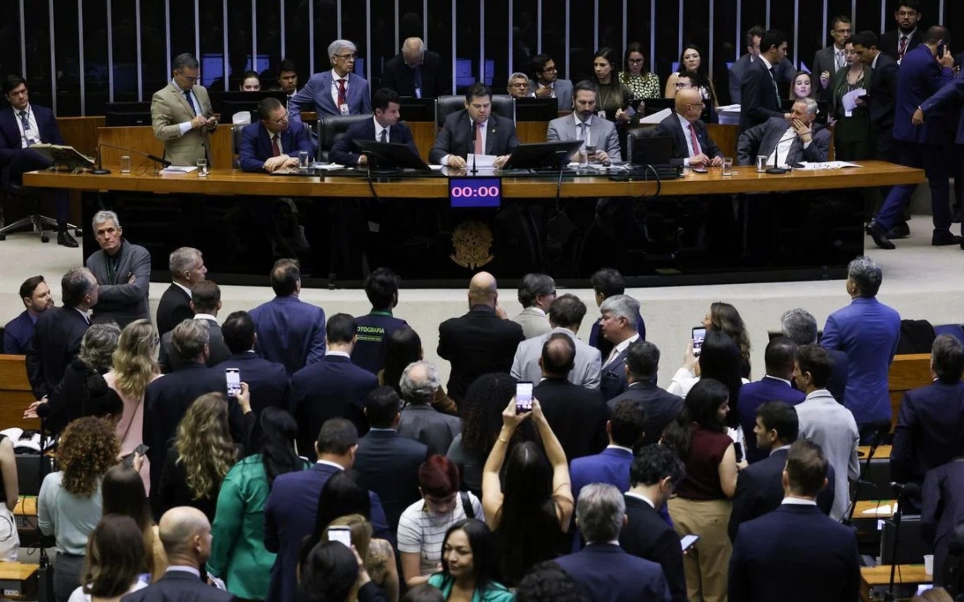 Deputado autor de requerimento por CPI do Master cobra inqu&eacute;rito parlamentar &lsquo;doa a quem doer&rsquo;