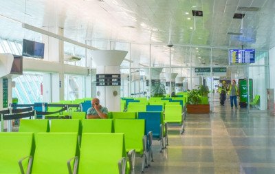Imigrante mora em aeroporto há 6 meses enquanto espera para rever filho