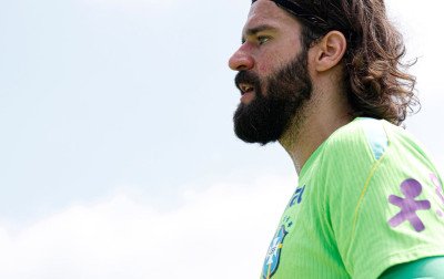 Brasil treina sem Alisson antes de enfrentar Escócia na Copa do Mundo