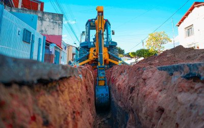 Veja os locais de Gramado e Canela que recebem nesta semana obras de expansão do esgotamento sanitário