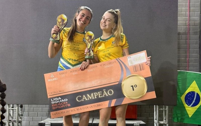 Roberta Steffens e Isabella Steffens venceram duas competições de futevôlei