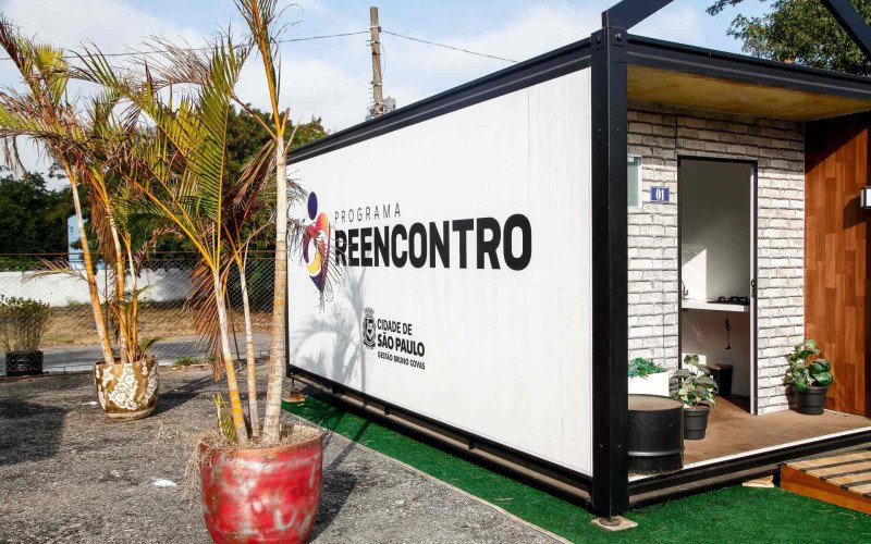 Programa Vila Reencontro, da prefeitura de SP, tem diferentes módulos de 18 e 36 metros quadrados