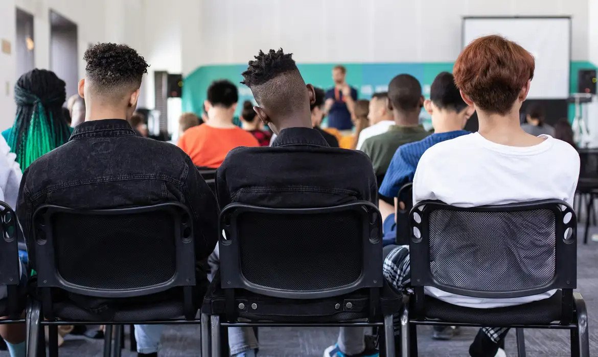 Candidatos ao Enem t&ecirc;m at&eacute; a noite desta segunda para pagar inscri&ccedil;&atilde;o