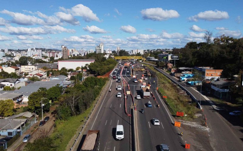 Maior dos túneis em construção na BR-116 exige novo cenário provisório para o trânsito sobre a rodovia nos dois sentidos | abc+