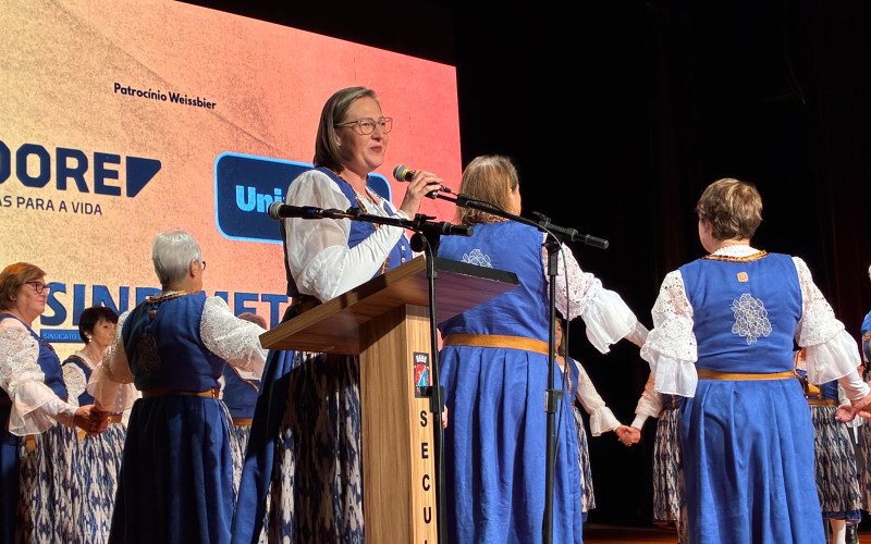Grupo de Dança Folclore Germânico da Sociedade Ginástica de São Leopoldo no lançamento da São Leopoldo Fest 2026