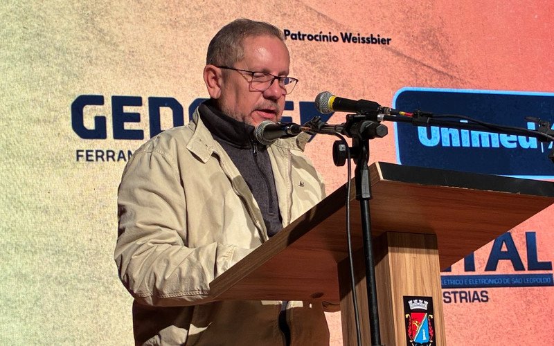 Prefeito  Heliomar Franco no lançamento da São Leopoldo Fest 2026