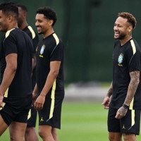 Em clima leve, Brasil inicia preparação para enfrentar o Japão na segunda fase da Copa