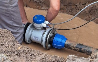 Medidores para reduzir a perda da água