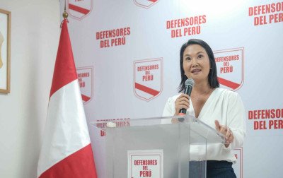 Após 17 dias de contagem de votos, Keiko Fujimori é eleita presidente no Peru