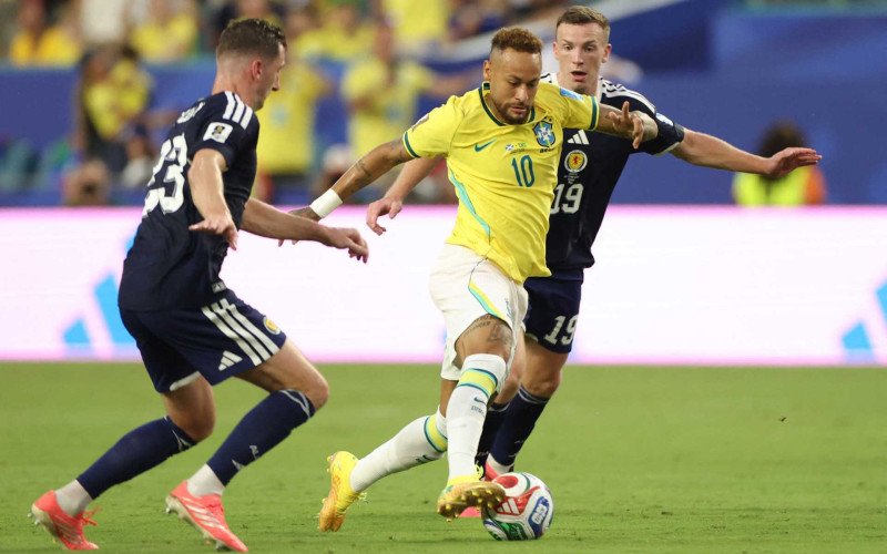 Neymar entrou aos 30min do segundo tempo, no lugar de Matheus Cunha, e mostrou que está fim de jogo. A torcida vibrou com o retorno do camisa 10 da seleção | abc+