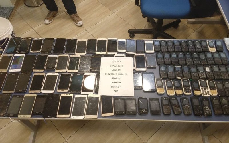 Governo publica banco para reunir dados de celulares roubados | abc+